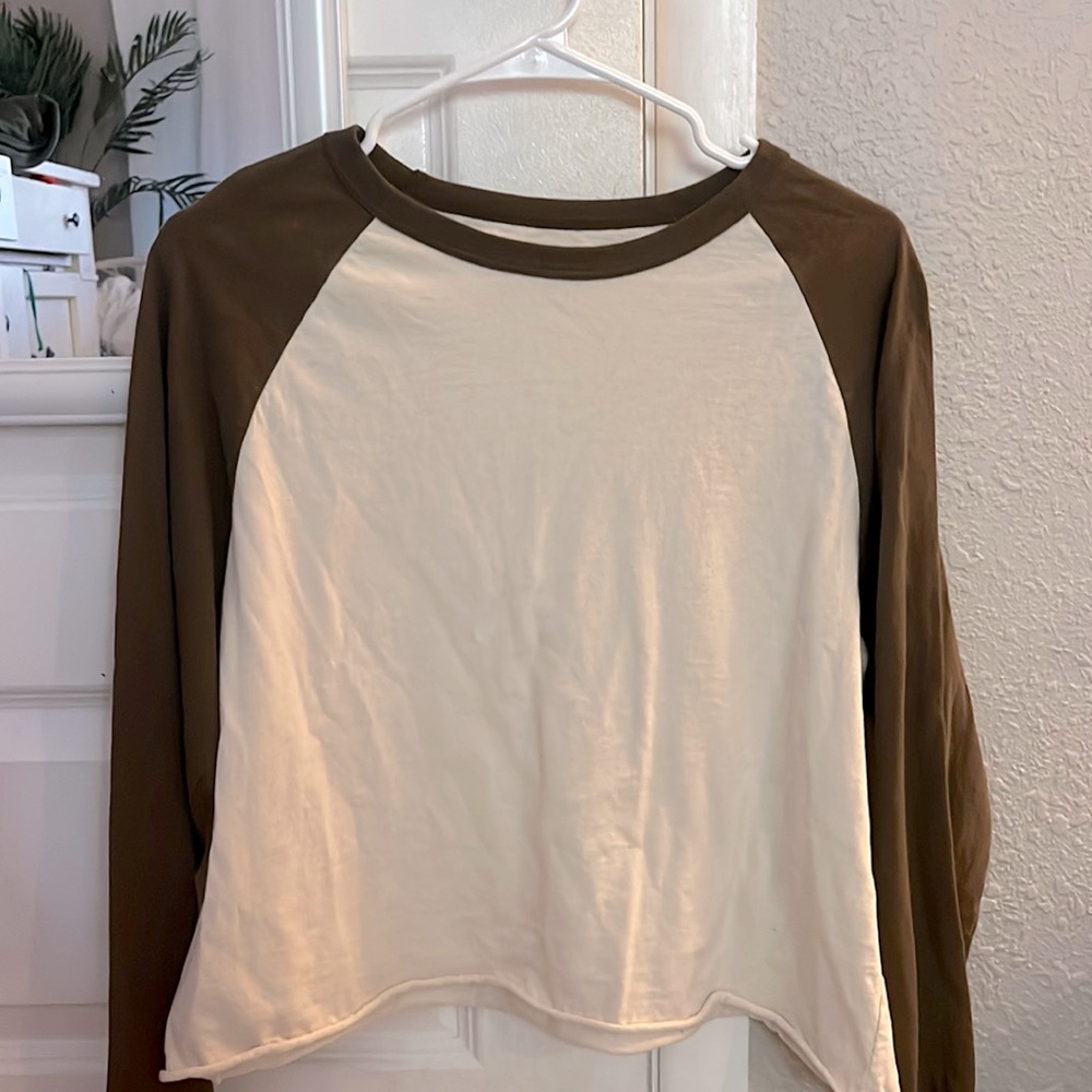 Brown & Cream Cropped Long Sleeve Tee